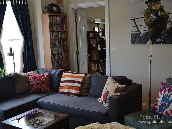 3rd image of 250 Somerville Ave #Two
