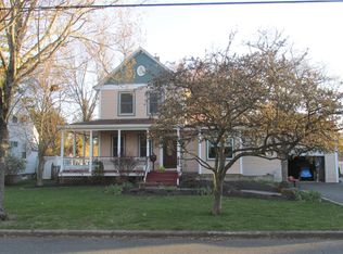 29 Stratton Ave, Westwood, NJ 07675