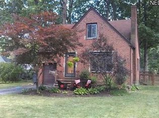 325 Inwood Blvd, Avon Lake, OH 44012