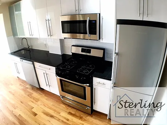 Rented by Sterling Realty Solution Inc | media 8