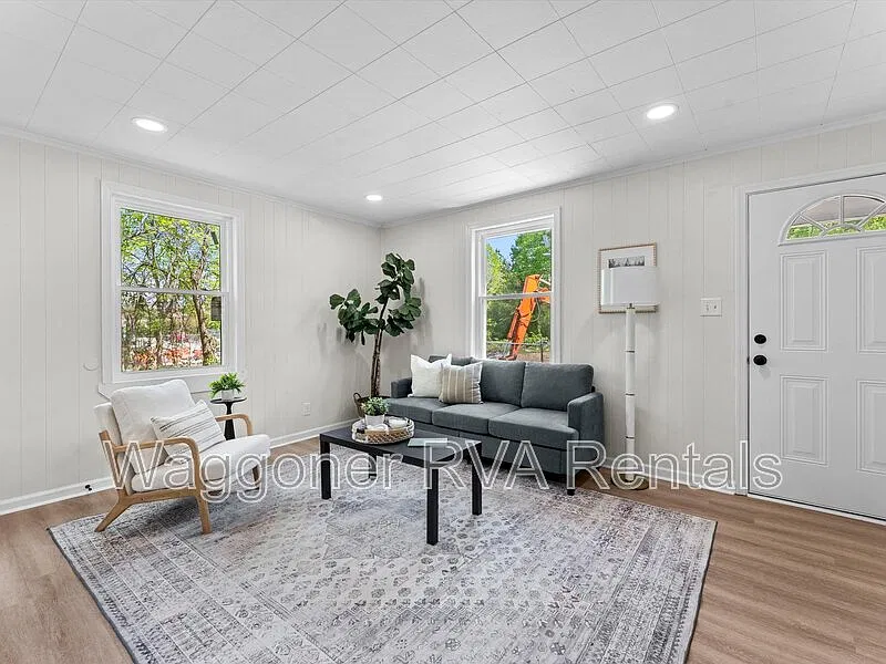 2 bed, 1.0 bath, 803 sqft, $1,695 — Photo 4