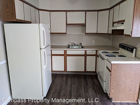 5th image of 6065 In The Pines Dr SE #8535135