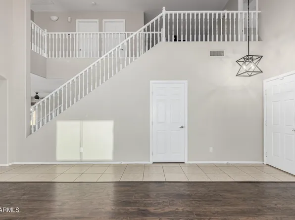 3910 W GOLDMINE MOUNTAIN Drive, San Tan Valley, AZ 85144