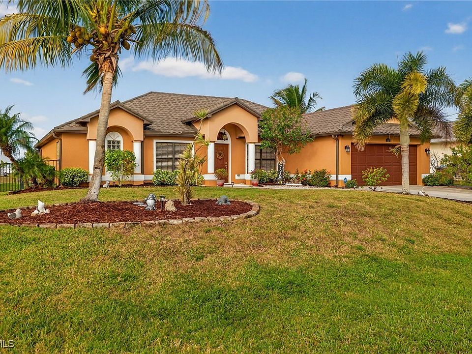 1st image of 228 NW 32nd Pl