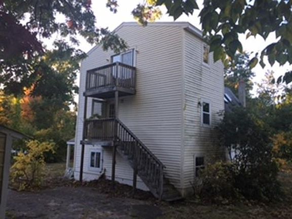 2nd image of 209 Lakeview Ave