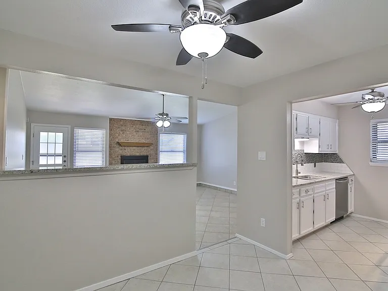 5417 Castle Rd — Photo 10