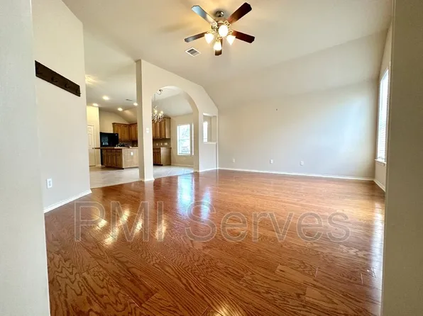 1703 Red Lake Ct, Richmond, TX 77406