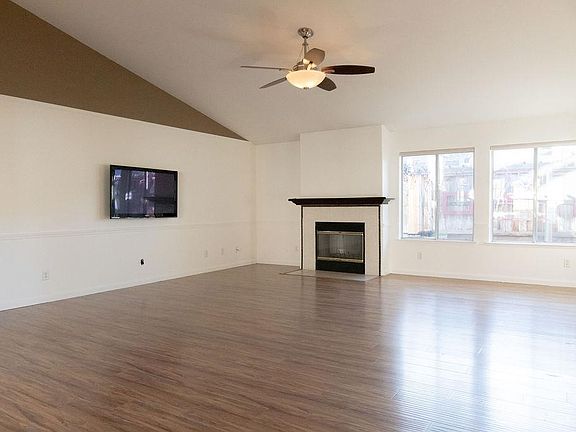 5th image of 7139 N Whitney Ave