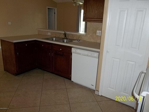 5th image of 2921 College Park Dr