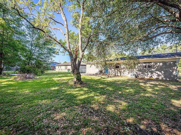 5612 Rose Dr — Photo 28