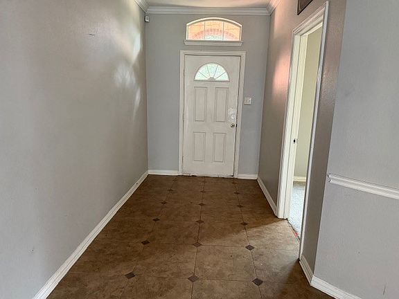 4th image of 1609 Kittyhawk Dr