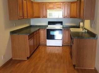 1236 Patricia Ave UNIT 46, Simi Valley, CA 93065