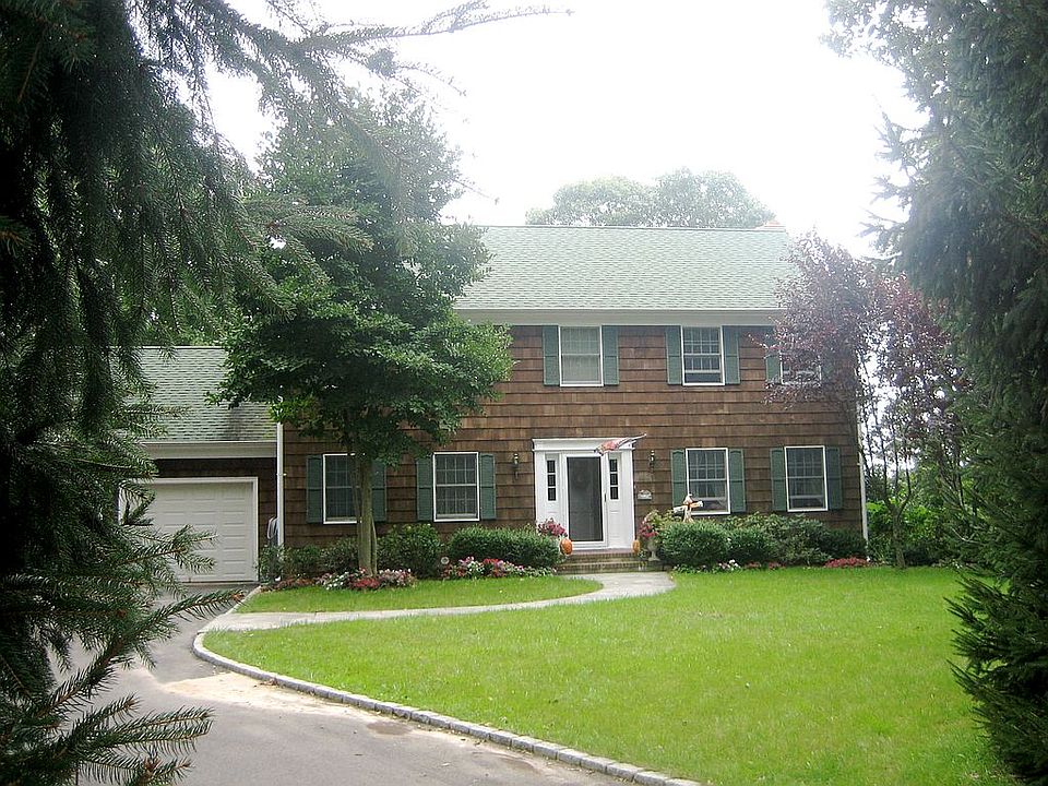 1st image of 1800 Evergreen Dr