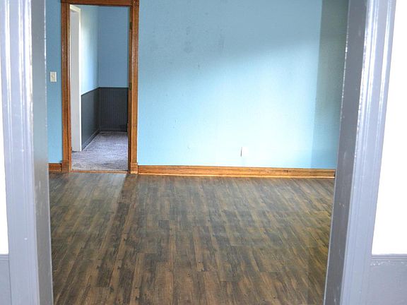 2nd image of 514 W Benton St