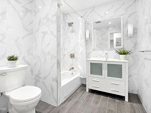 4th image of 448 Prospect Ave #1R