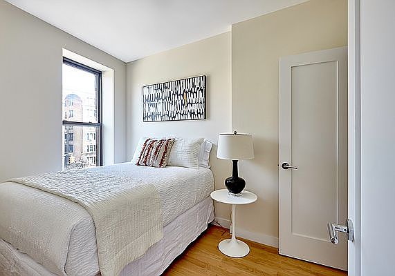 5th image of 787 Saint Nicholas Ave APT 5A