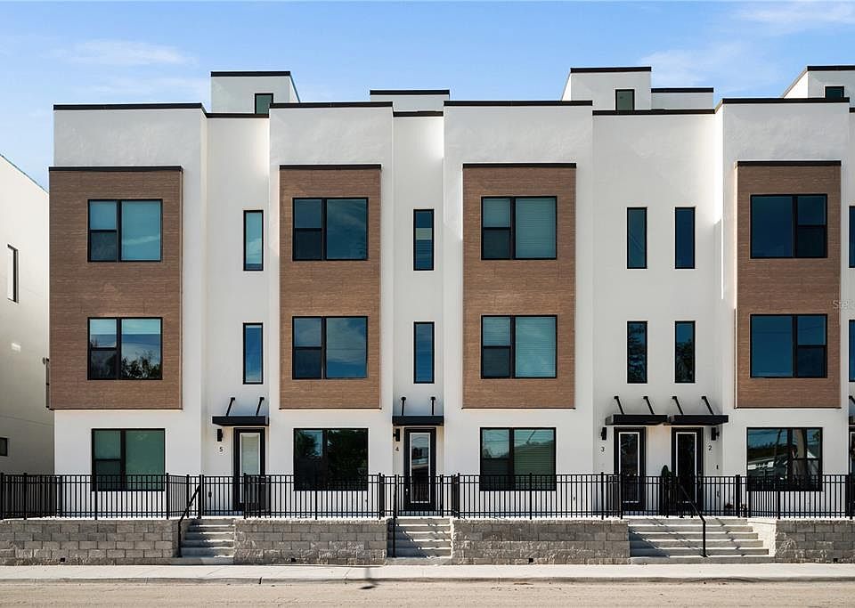1st image of 2506 W CLEVELAND STREET #19
