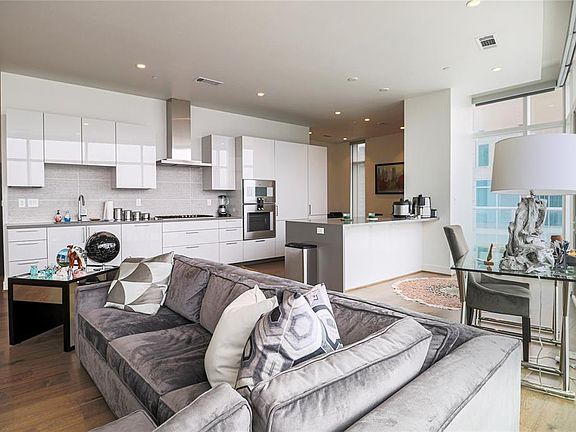 4th image of 4521 San Felipe St Unit 2104