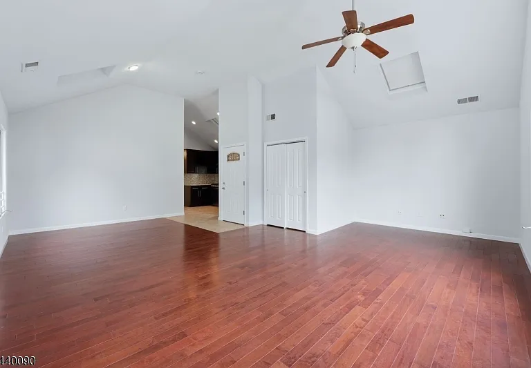 410 Lafayette Ave #2 — Photo 5