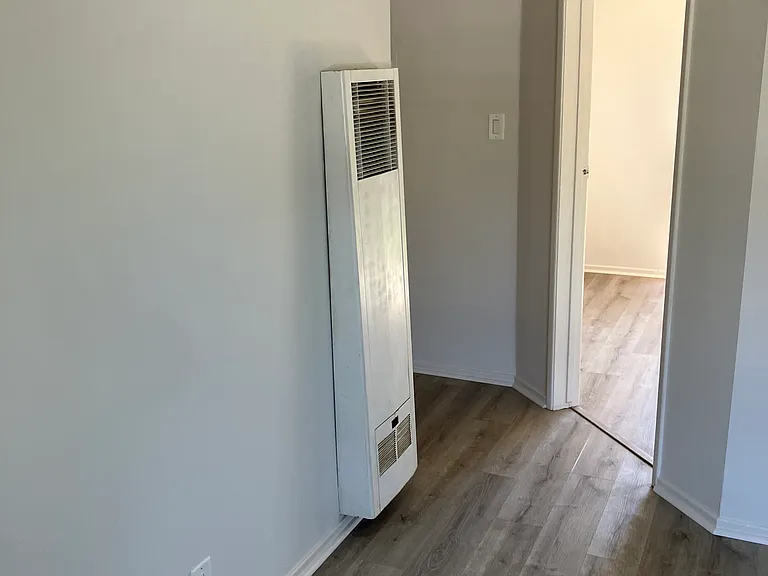 11171 Maple St — Photo 2