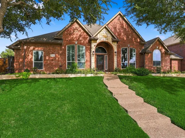 5840 Copper Canyon Dr, The Colony, TX 75056