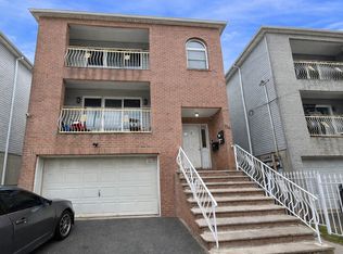 134-136 Fabyan Pl #1, Newark, NJ 07112