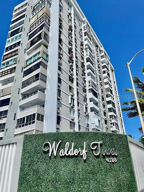 Isla Verde — Photo 2