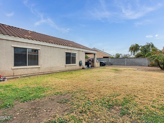 4th image of 12224 W SURREY Street