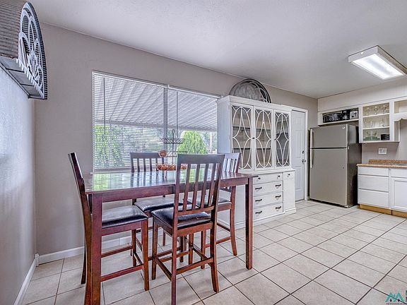 5th image of 103 Newell Dr