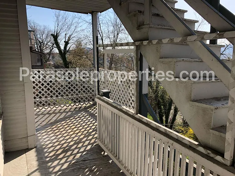 919 Clay Ave #1 — Photo 13
