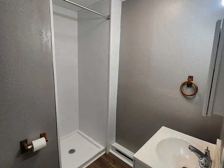 1512 Lafayette Ave — Photo 6