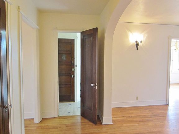 5th image of 615 E 10th Ave APT 9