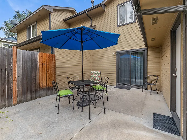 3071 W Breneman St — Photo 14