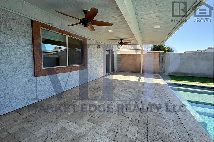 425 E Marco Polo Rd — Photo 22