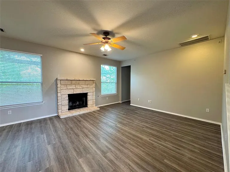 2311 Portwood Bend Cv — Photo 7