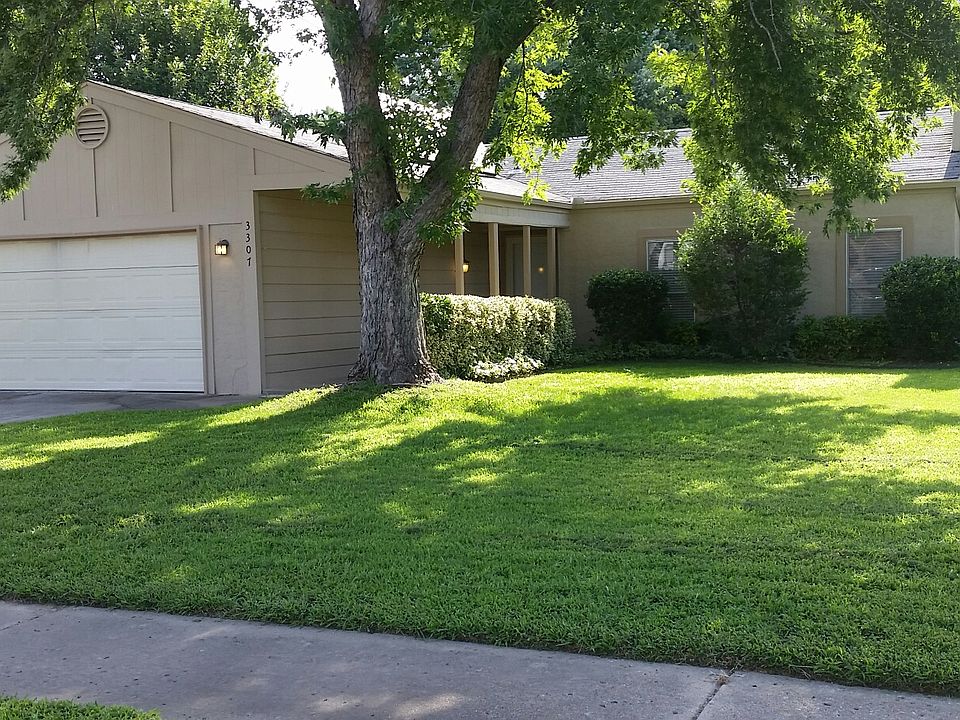 1st image of 3307 S 137th Ave E