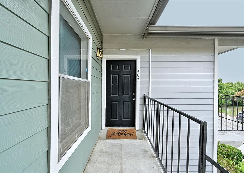 1st image of 12611 Metric Blvd #207