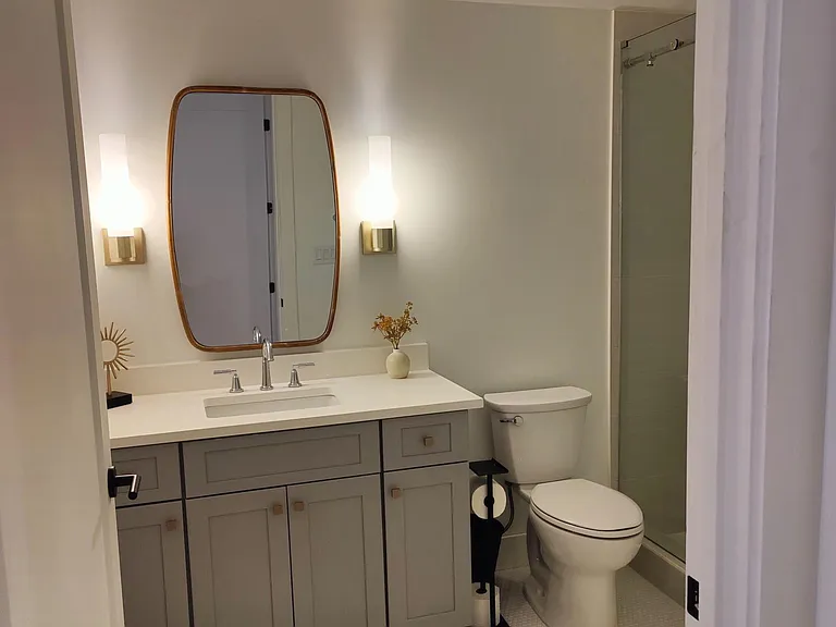255 Kelmscott Ln — Photo 13