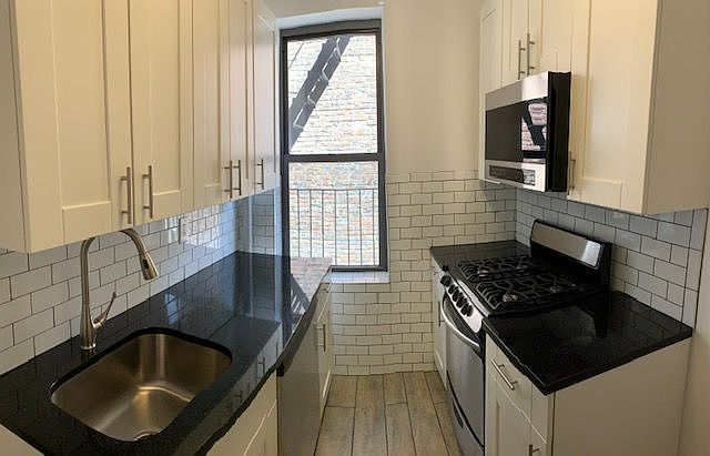 1st image of 2819 33rd St APT 3B