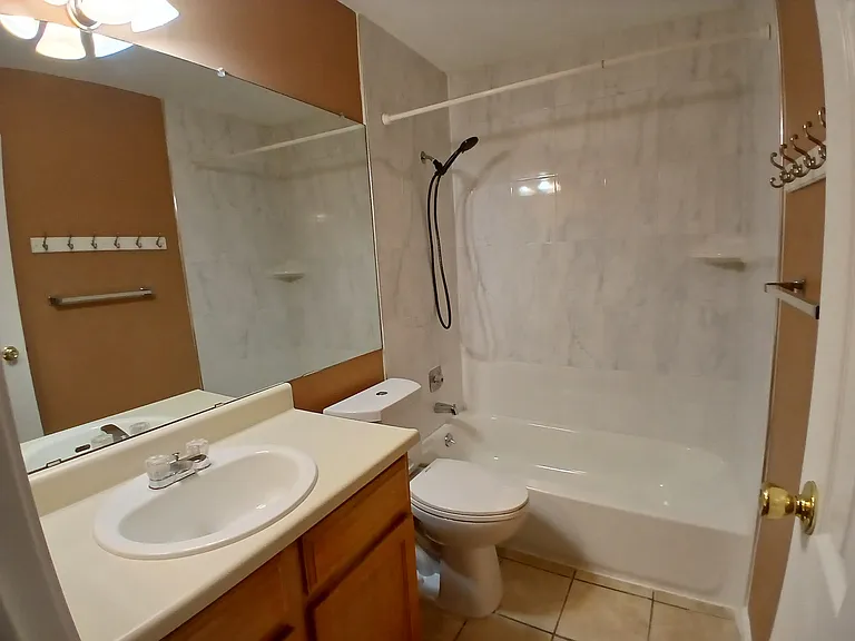 10150 E Virginia Ave #4 — Photo 17