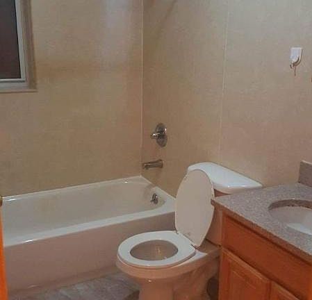 5th image of 1731 76th St #2R