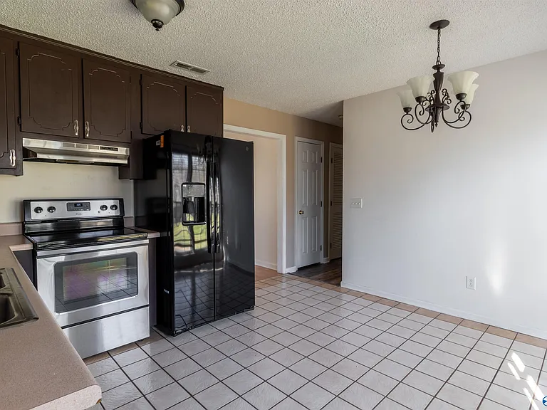 3564 Winchester Rd — Photo 8