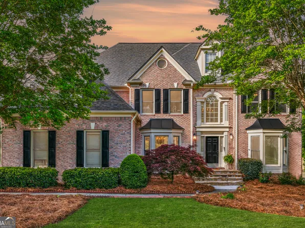 1718 Mulberry Lake Dr, Dacula, GA 30019