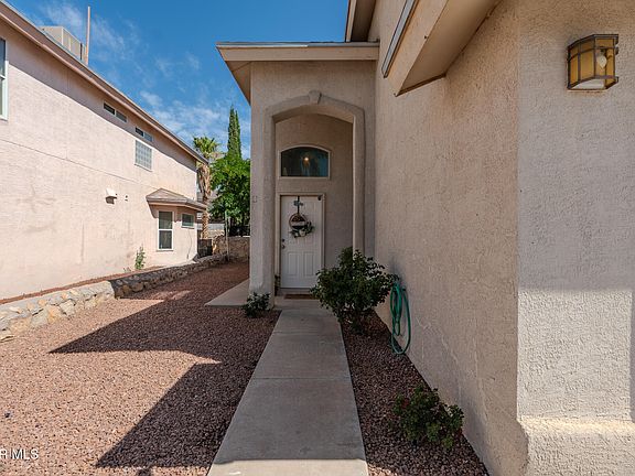5th image of 5721 Laurel Clark Ln