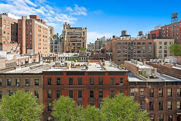 Sold by Corcoran | media 7