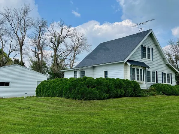 2097 Victor Ave, Rowan, IA 50470