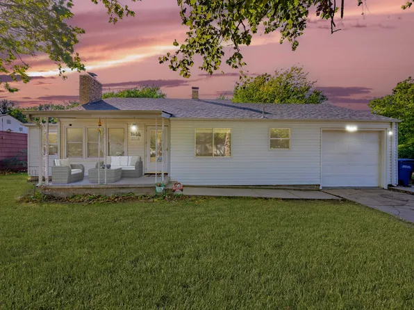 1621 N Dearborn St, Augusta, KS 67010