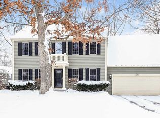 4651 Kings Way N, Gurnee, IL 60031