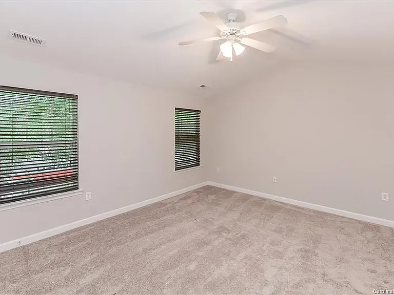 5915 Pisgah Way — Photo 3