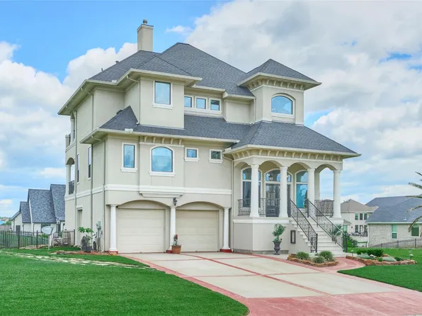 12590 Saint Ann Ct, Willis, TX 77318